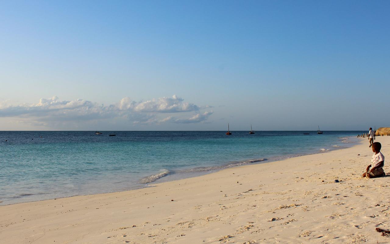 Kicheko Bungalows Nungwi Kültér fotó